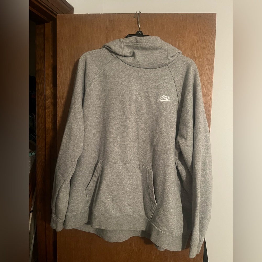 Women’s Nike Sweatshirt - size xxl